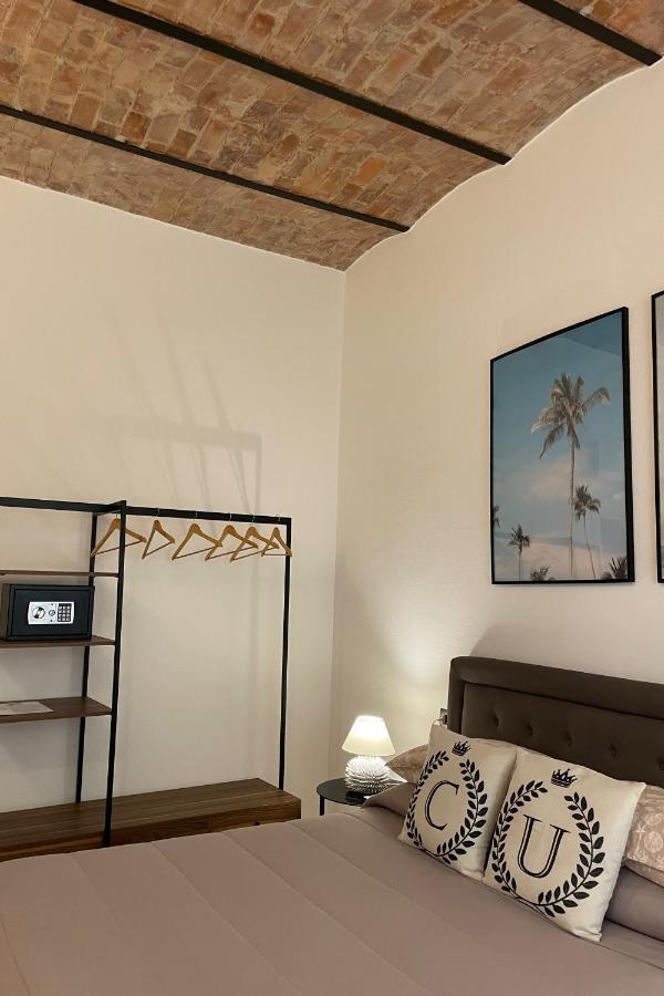 Corso Umberto Rooms Olbia Exterior photo